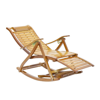 Bamboo reclinable mecedora plegable Brown, vista en diagonal con reposapiés