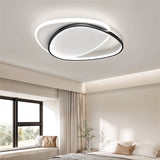 Rundes LED-Deckenlicht mit breitem Schwarzring und weißem Lichtkranz