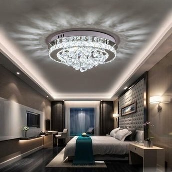 Round crystal flush ceiling lamp with clear crystal ring and hanging crystal drops
